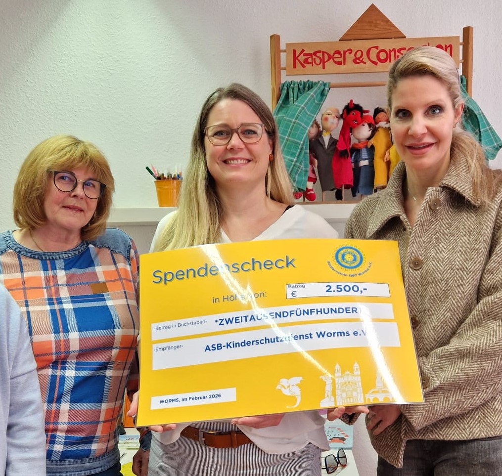 Lichterbaum der Hoffnung für den Wormser Kinderschutz